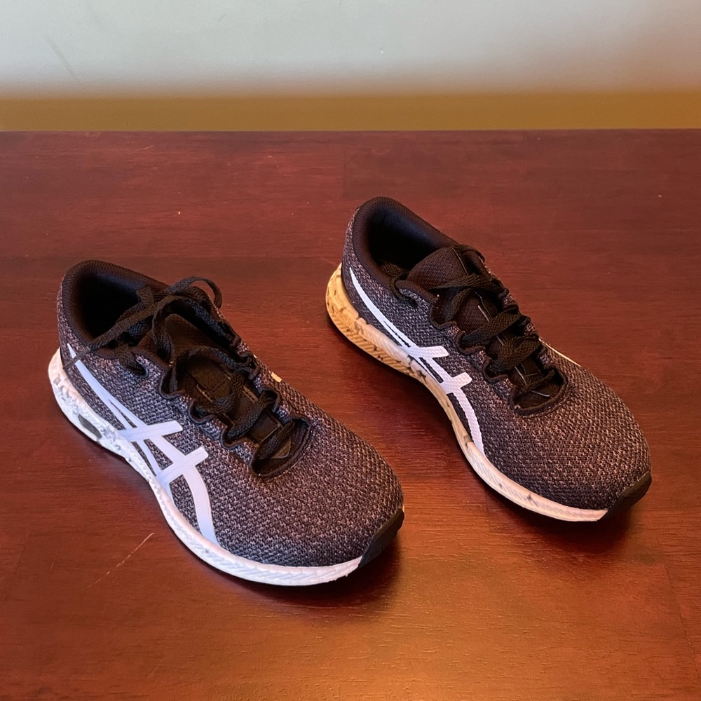 Men’s ASICS